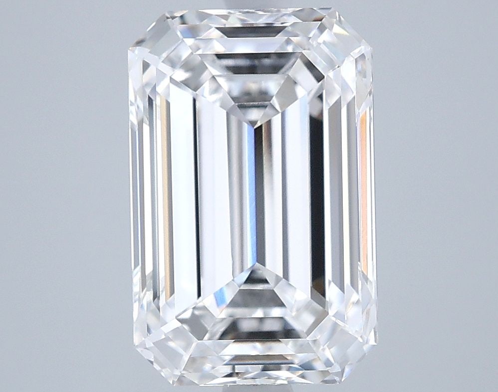 IGI Emerald 4.03ct D VVS1 - Loose Lab Diamond: IGI Emerald 4.03ct D VVS1 - Loose Lab Diamond Item Specifics: Source: This Is A Real Diamond Grown In A Lab Not Mined. Carat: 4.03 Cut: - Color: D Clarity: VVS1 Polish: EX Symmetry: EX Measurements: 1