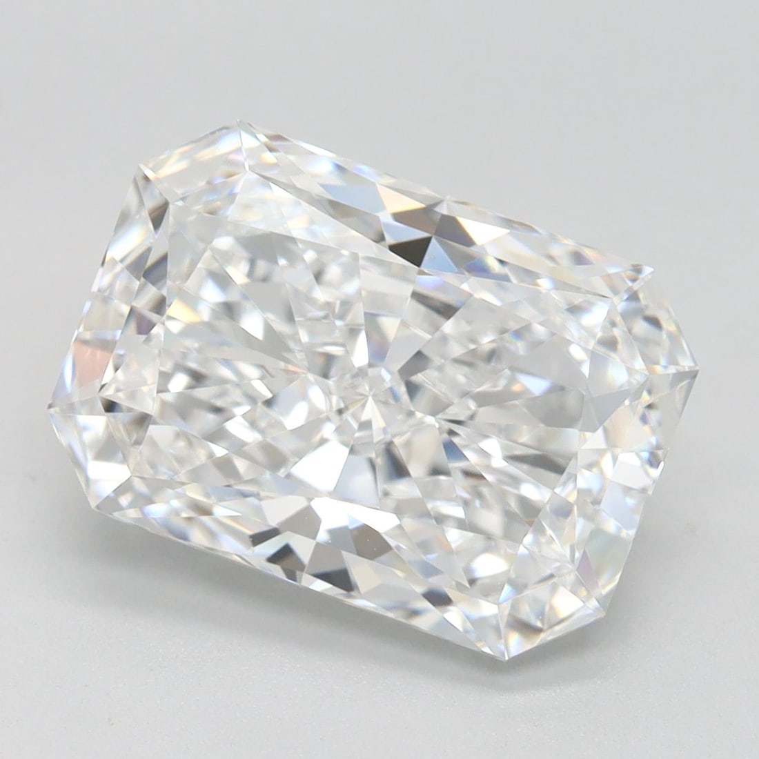 IGI Radiant 4.16ct D IF - Loose Lab Diamond: IGI Radiant 4.16ct D IF - Loose Lab Diamond Item Specifics: Source: This Is A Real Diamond Grown In A Lab Not Mined. Carat: 4.16 Cut: - Color: D Clarity: IF Polish: EX Symmetry: EX Measurements: 11.38