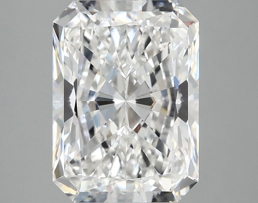 IGI Radiant 3.08ct E VVS2 - Loose Lab Diamond: IGI Radiant 3.08ct E VVS2 - Loose Lab Diamond Item Specifics: Source: This Is A Real Diamond Grown In A Lab Not Mined. Carat: 3.08 Cut: - Color: E Clarity: VVS2 Polish: EX Symmetry: EX Measurements: 1