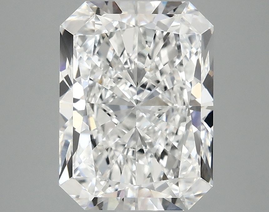 IGI Radiant 3.08ct E VVS2 - Loose Lab Diamond: IGI Radiant 3.08ct E VVS2 - Loose Lab Diamond Item Specifics: Source: This Is A Real Diamond Grown In A Lab Not Mined. Carat: 3.08 Cut: - Color: E Clarity: VVS2 Polish: EX Symmetry: EX Measurements: 1