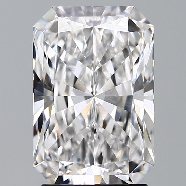 IGI Radiant 2.57ct D VVS2 - Loose Lab Diamond: IGI Radiant 2.57ct D VVS2 - Loose Lab Diamond Item Specifics: Source: This Is A Real Diamond Grown In A Lab Not Mined. Carat: 2.57 Cut: - Color: D Clarity: VVS2 Polish: EX Symmetry: EX Measurements: