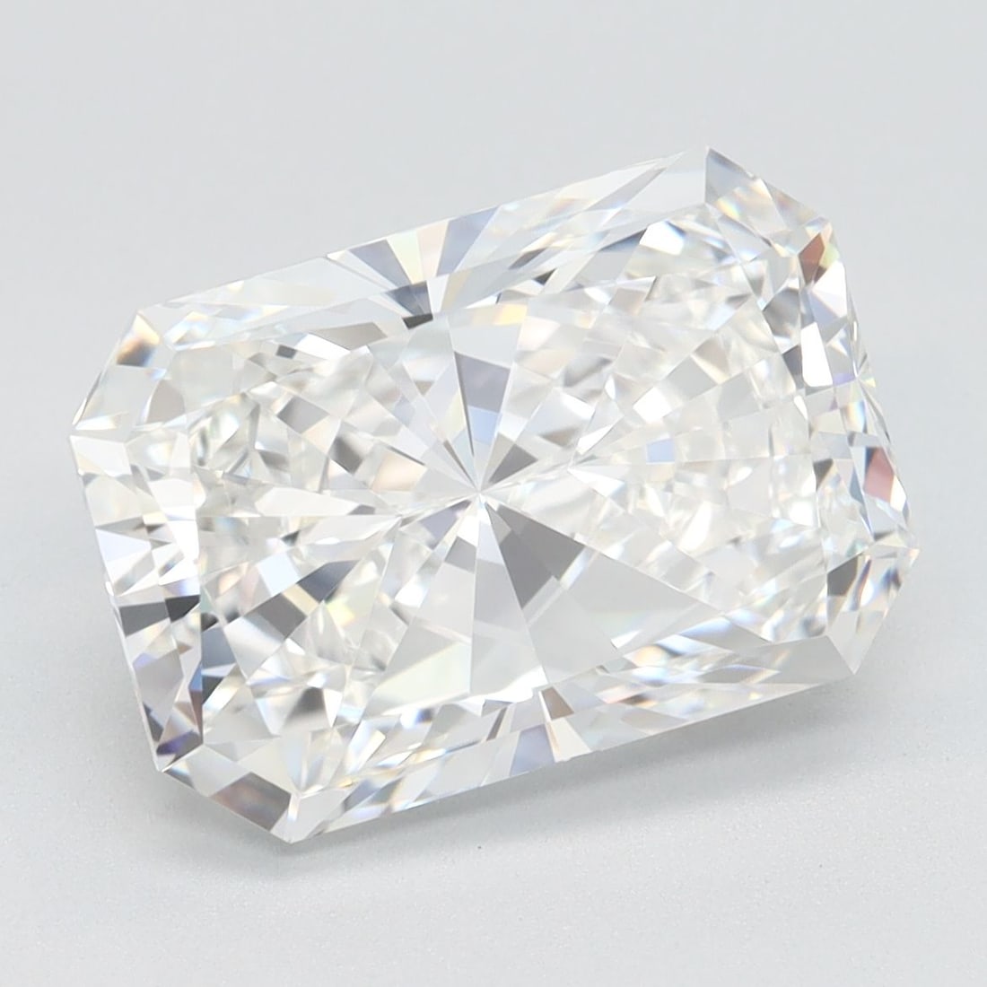 GIA Radiant 4.19ct F VVS1 - Loose Lab Diamond: GIA Radiant 4.19ct F VVS1 - Loose Lab Diamond Item Specifics: Source: This Is A Real Diamond Grown In A Lab Not Mined. Carat: 4.19 Cut: - Color: F Clarity: VVS1 Polish: EX Symmetry: EX Measurements: 1