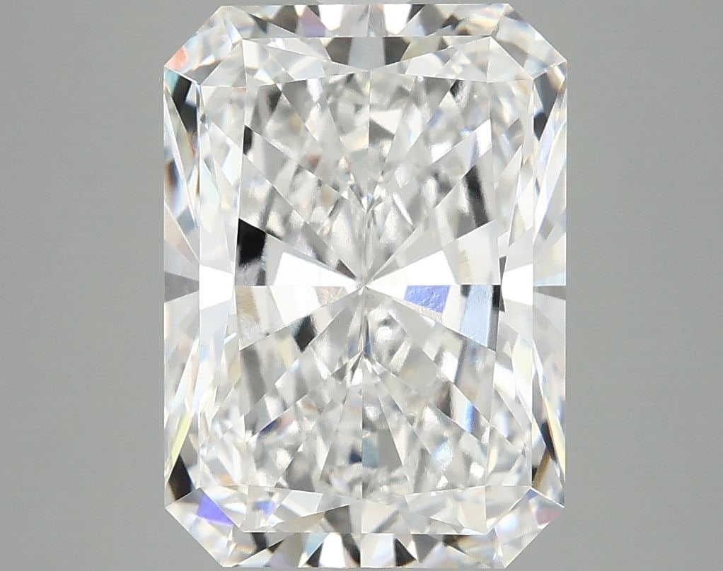IGI Radiant 5.07ct E VVS2 - Loose Lab Diamond: IGI Radiant 5.07ct E VVS2 - Loose Lab Diamond Item Specifics: Source: This Is A Real Diamond Grown In A Lab Not Mined. Carat: 5.07 Cut: - Color: E Clarity: VVS2 Polish: EX Symmetry: EX Measurements: 1