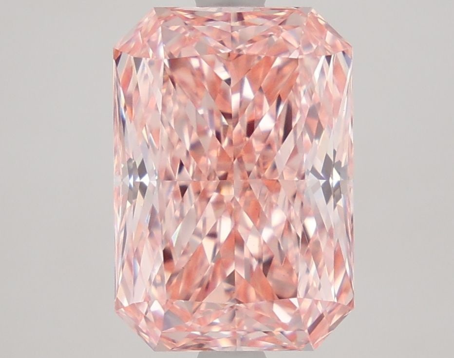 IGI Radiant 3.96ct Fancy Vivid Pink VVS2 - Loose Lab Diamond: IGI Radiant 3.96ct Fancy Vivid Pink VVS2 - Loose Lab Diamond Item Specifics: Source: This Is A Real Diamond Grown In A Lab Not Mined. Carat: 3.96 Cut: - Color: Fancy Vivid Pink Clarity: VVS2 Polish: