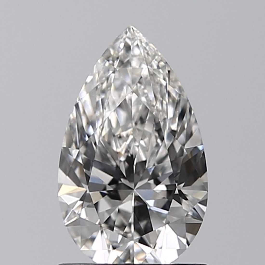 IGI Pear 0.91ct F VVS2 - Loose Lab Diamond: IGI Pear 0.91ct F VVS2 - Loose Lab Diamond Item Specifics: Source: This Is A Real Diamond Grown In A Lab Not Mined. Carat: 0.91 Cut: - Color: F Clarity: VVS2 Polish: EX Symmetry: EX Measurements: