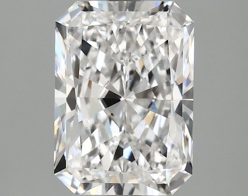 IGI Radiant 2.06ct E VVS2 - Loose Lab Diamond: IGI Radiant 2.06ct E VVS2 - Loose Lab Diamond Item Specifics: Source: This Is A Real Diamond Grown In A Lab Not Mined. Carat: 2.06 Cut: - Color: E Clarity: VVS2 Polish: EX Symmetry: EX Measurements: 8