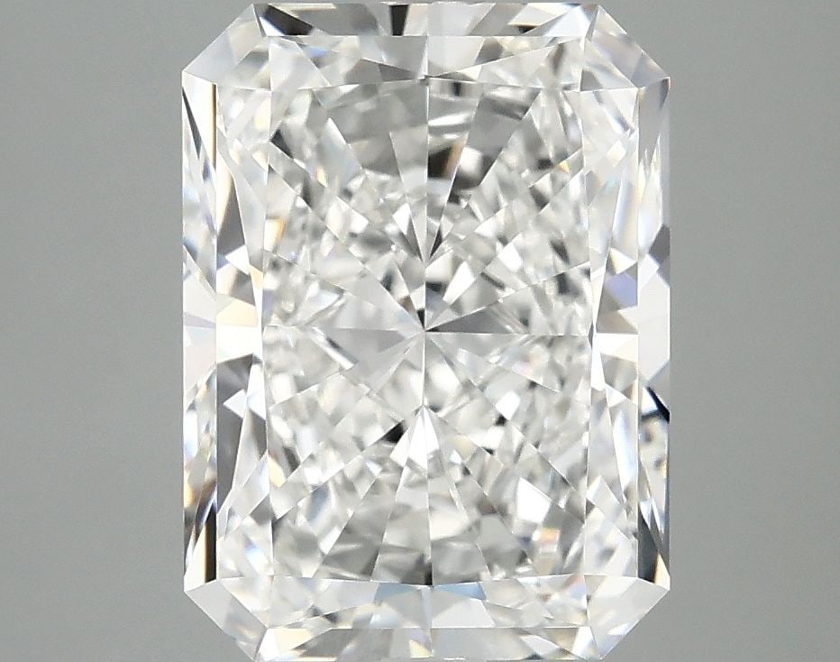 IGI Radiant 4.01ct E VVS2 - Loose Lab Diamond: IGI Radiant 4.01ct E VVS2 - Loose Lab Diamond Item Specifics: Source: This Is A Real Diamond Grown In A Lab Not Mined. Carat: 4.01 Cut: - Color: E Clarity: VVS2 Polish: EX Symmetry: EX Measurements: 1