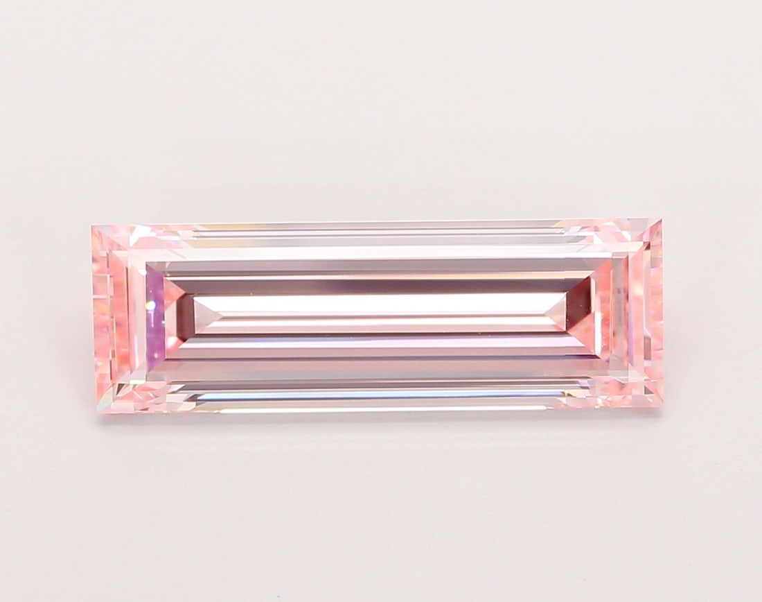 IGI Baguette 5.15ct Fancy Intense Pink VVS2 - Loose Lab Diamond: IGI Baguette 5.15ct Fancy Intense Pink VVS2 - Loose Lab Diamond Item Specifics: Source: This Is A Real Diamond Grown In A Lab Not Mined. Carat: 5.15 Cut: - Color: Fancy Intense Pink Clarity: VVS2 Poli