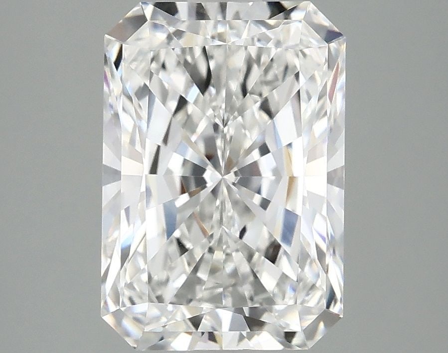 IGI Radiant 3.09ct E VVS2 - Loose Lab Diamond: IGI Radiant 3.09ct E VVS2 - Loose Lab Diamond Item Specifics: Source: This Is A Real Diamond Grown In A Lab Not Mined. Carat: 3.09 Cut: - Color: E Clarity: VVS2 Polish: EX Symmetry: EX Measurements: 1