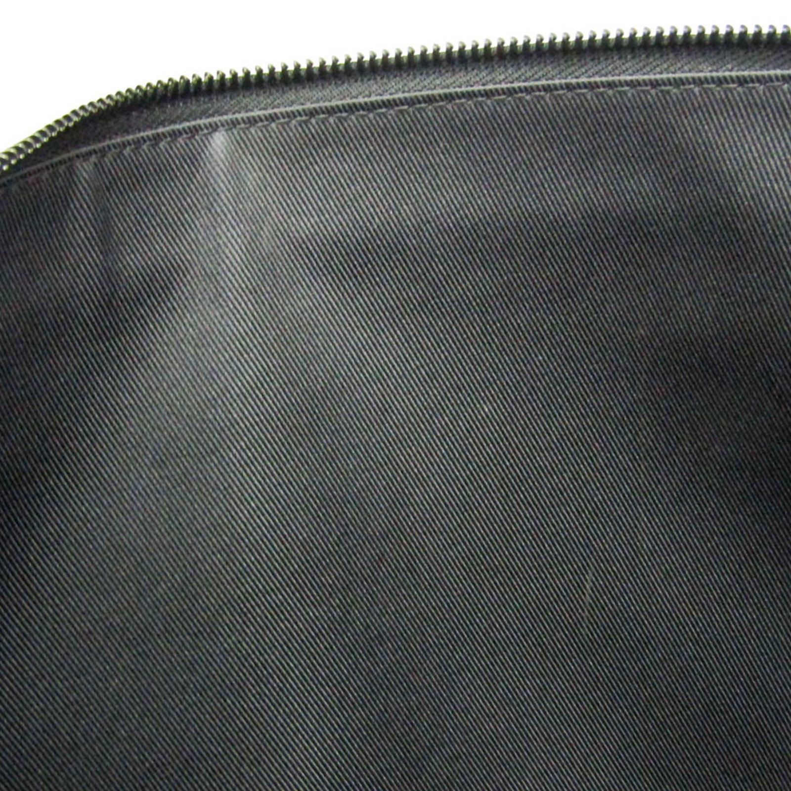 Vuitton Taiga Leather Clutch Bag - 12