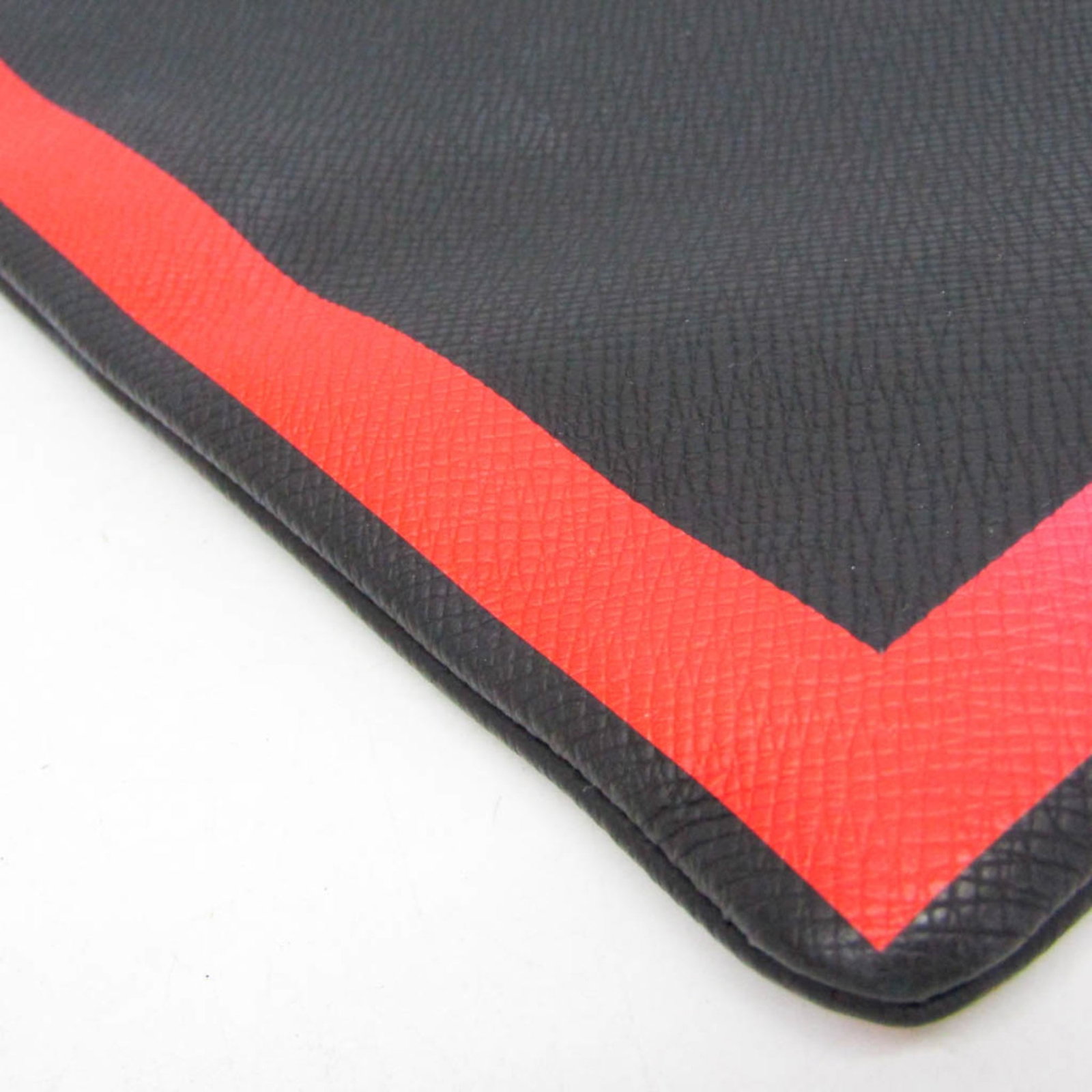 Vuitton Taiga Leather Clutch Bag - 5