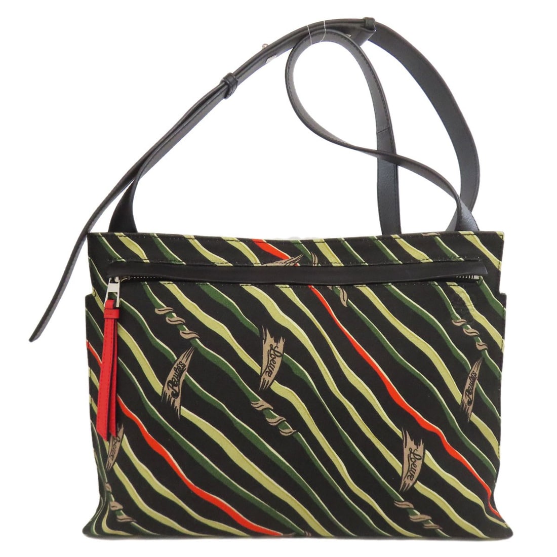 Loewe Paula Ibiza Flag Bag Canvas Calf Messenger T: Loewe Paula Ibiza Flag Bag Canvas Calf Messenger T Canvas canvas bag from LOEWE, featuring a black exterior with a signature. This black canvas messenger bag is a stylish shoulder bag with a classic
