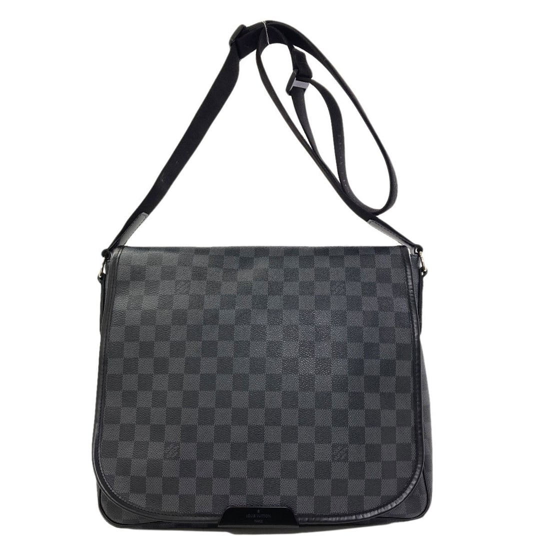 Canvas Damier Daniel Mm N58029 Louis Vuitton Shoulder Bag: Canvas Damier Daniel Mm N58029 Louis Vuitton Shoulder Bag Gray Damier canvas shoulder bag with a magnetic closure, measuring 11.8 inches in height and 3.0 inches in depth, features a classic design wi