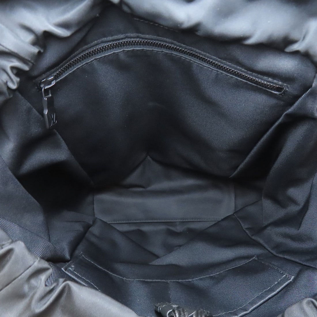 Backpack Monogram Daypack Discovery Louis Vuitton M43680 - 5