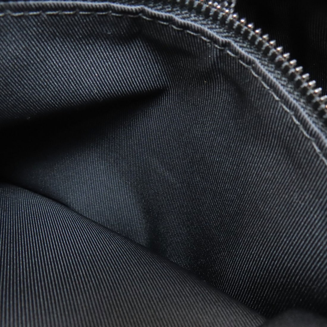 Backpack Monogram Daypack Discovery Louis Vuitton M43680 - 8