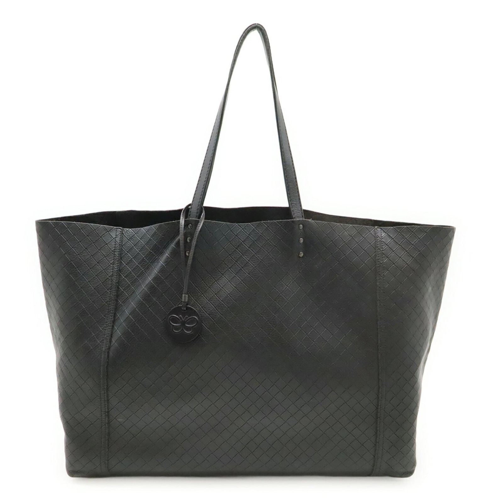 Veneta Leather Bag Tote Bag Shoulder: Veneta Leather Bag Tote Bag Shoulder Black leather tote bag with shoulder strap from Bottega Veneta's Intrecciomirage line, featuring a classic design with intricate woven pattern. Measuring 29cm x