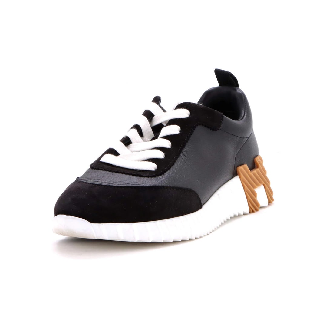 Women's Leather Bouncing Sneakers Hermes: Women's Leather Bouncing Sneakers Hermes Black leather upper, suede exterior, and black interior make up the Women's Bouncing Sneakers by Hermes, a stylish and versatile sneaker option. The item