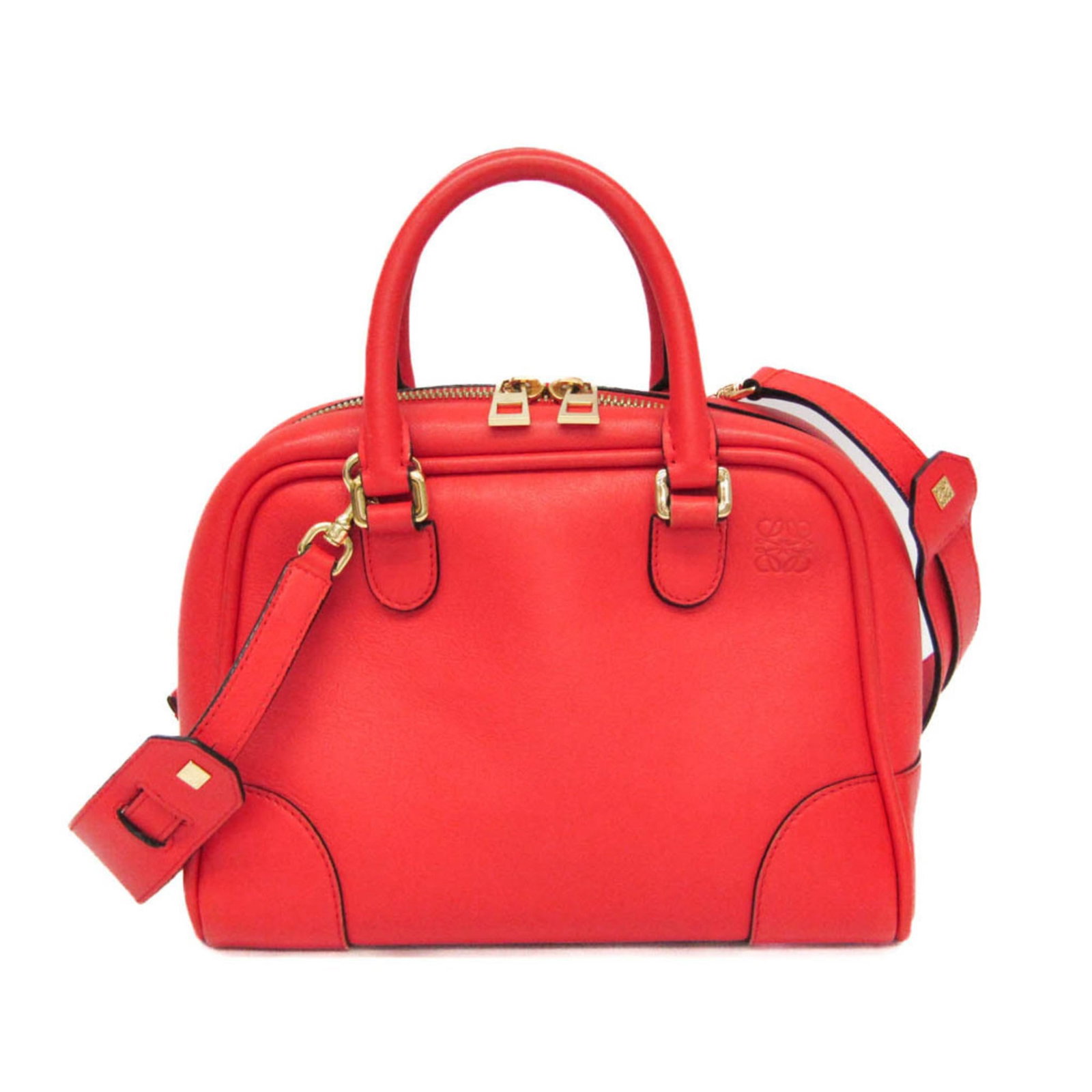 Shoulder Bag Leather Loewe Handbag: Shoulder Bag Leather Loewe Handbag Small, stylish, and made from high-quality leather, this Loewe Amazona shoulder bag features a bold red color and a secure zipper closure. The bag also boasts a conv