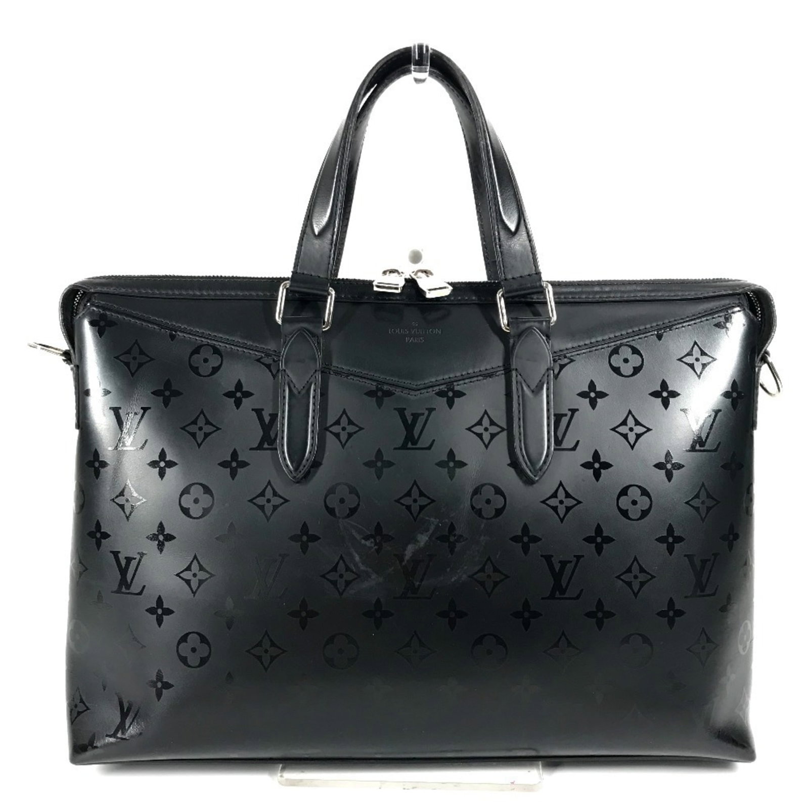 Leather Handbag Briefcase Tote Louis Vuitton: Leather Handbag Briefcase Tote Louis Vuitton Black Leather Louis Vuitton Briefcase Tote Bag, 27cm x 38cm x 8cm. Made from high-quality leather, this classic briefcase tote bag features a timeless