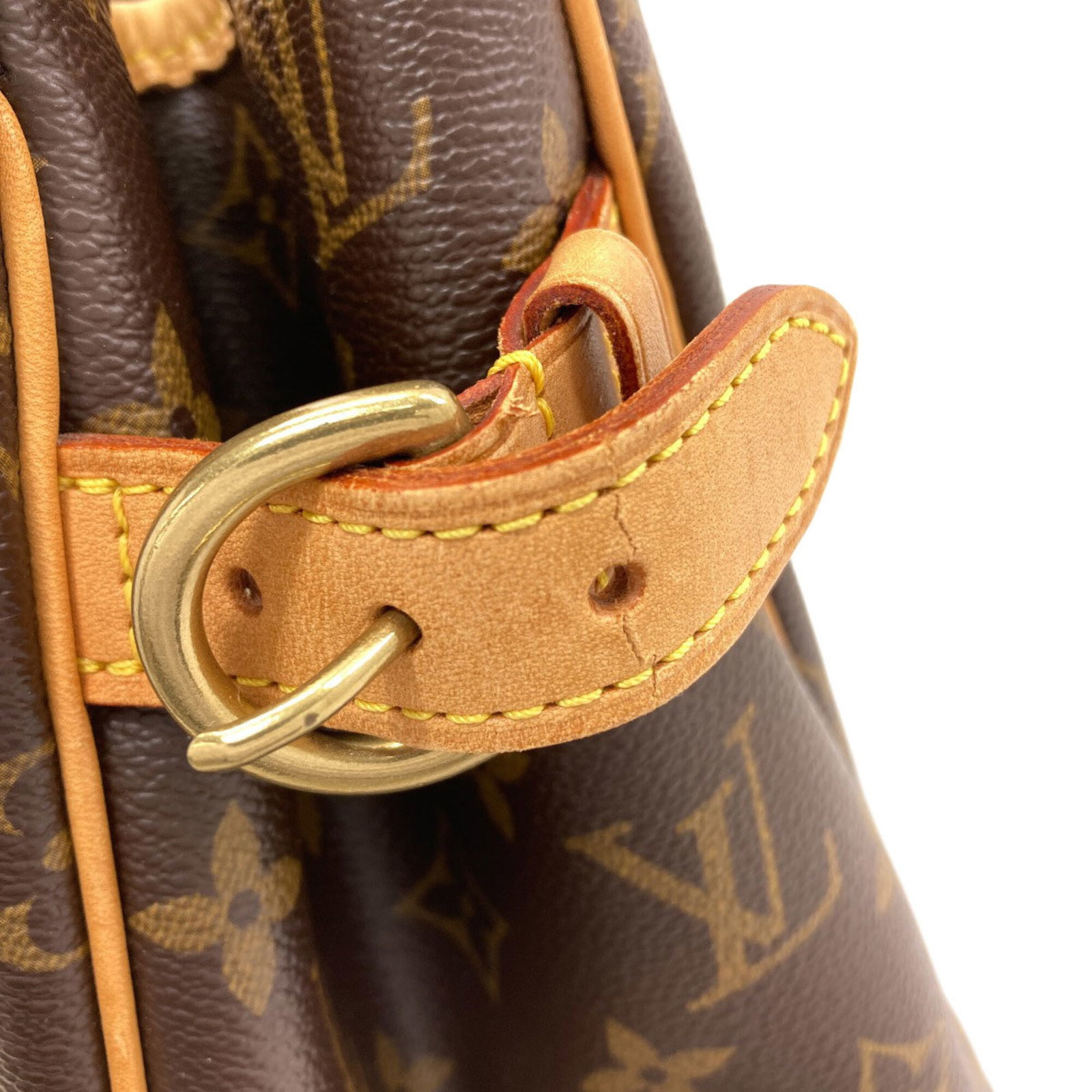 Louis Vuitton Monogram Handbag - 8