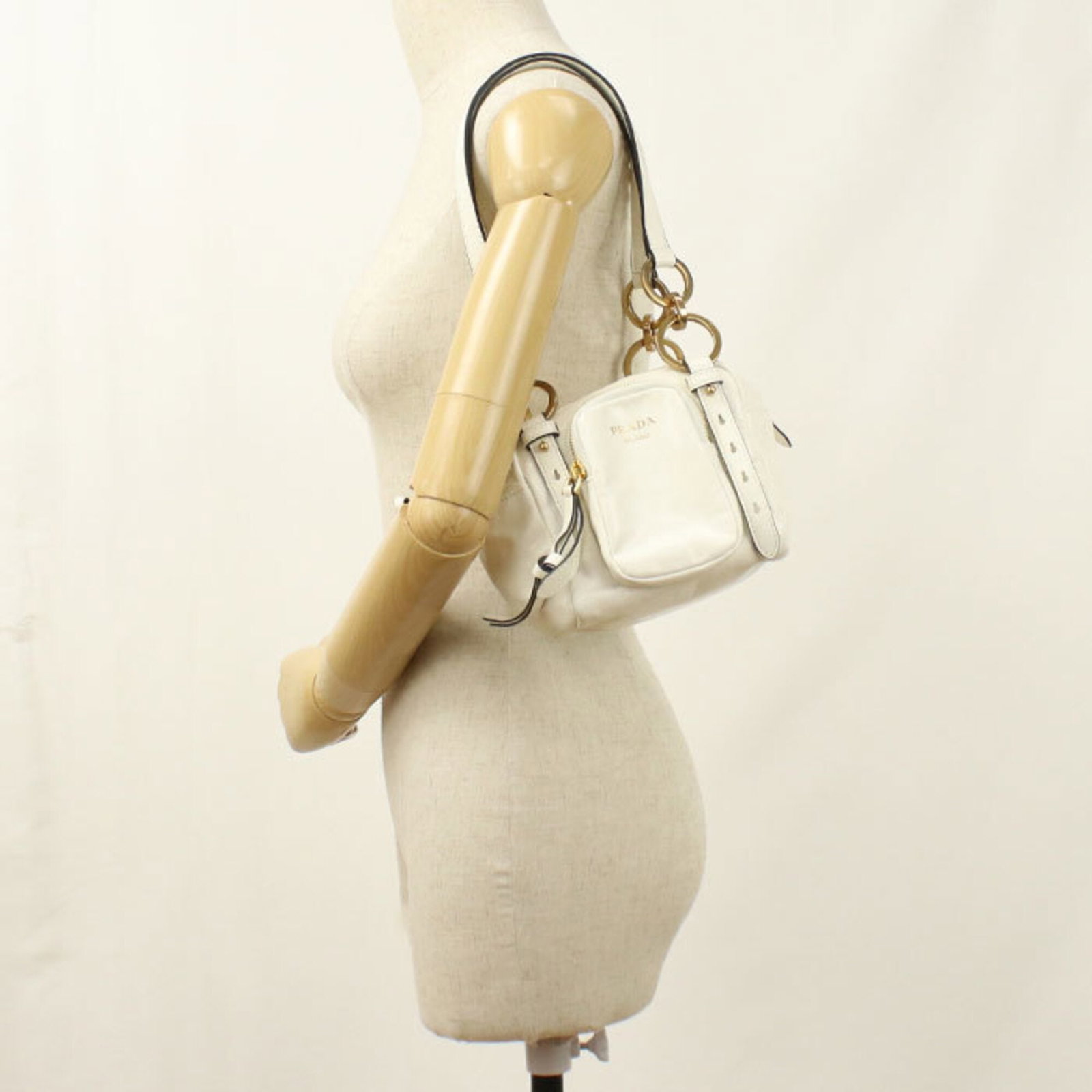 Handbag Leather Prada - 7