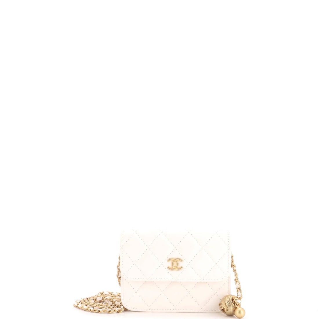 Pearl Crush Flap Clutch with Chain Quilted Lambskin: Pearl Crush Flap Clutch with Chain Quilted Lambskin The Pearl Crush Flap Clutch with Chain Quilted Lambskin is a chic, mini cross body bag with a sleek white leather exterior and neutral interior. Its
