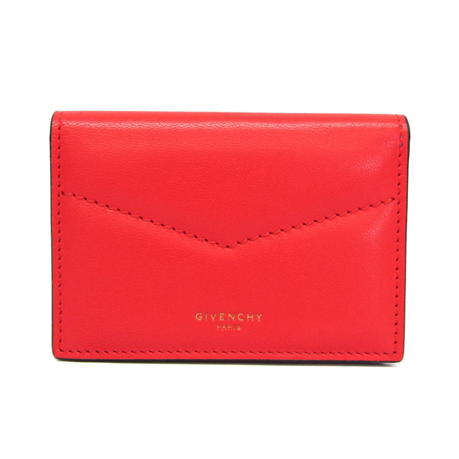 Case Leather Card Givenchy: Case Leather Card Givenchy Case Leather Card Givenchy is a stylish red leather card case with a snap closure, featuring an open pocket and a card holder. Made from high-quality leather, this small