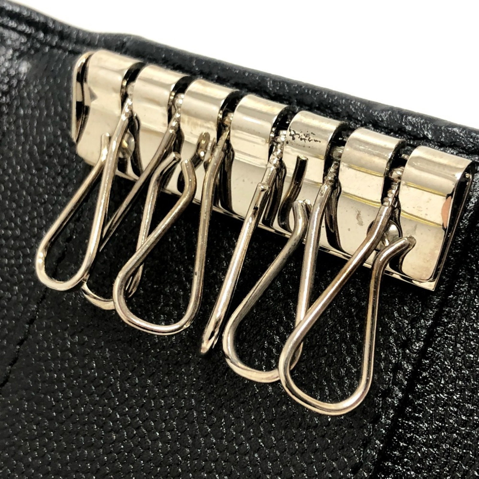 Keycase leather by Chanel - 8