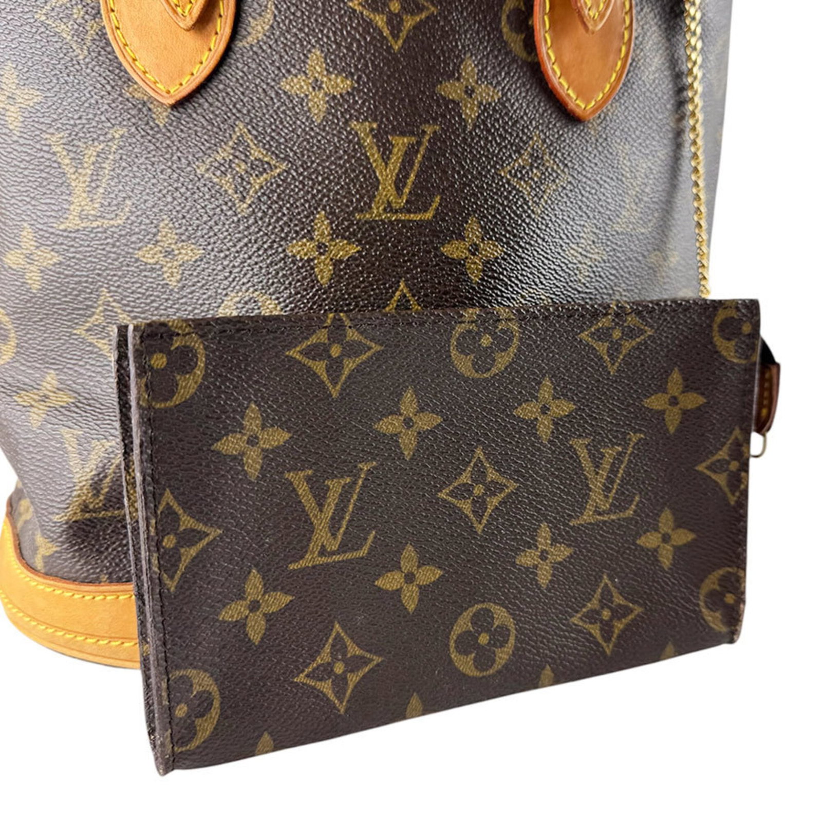 Louis Vuitton Monogram Handbag - 11