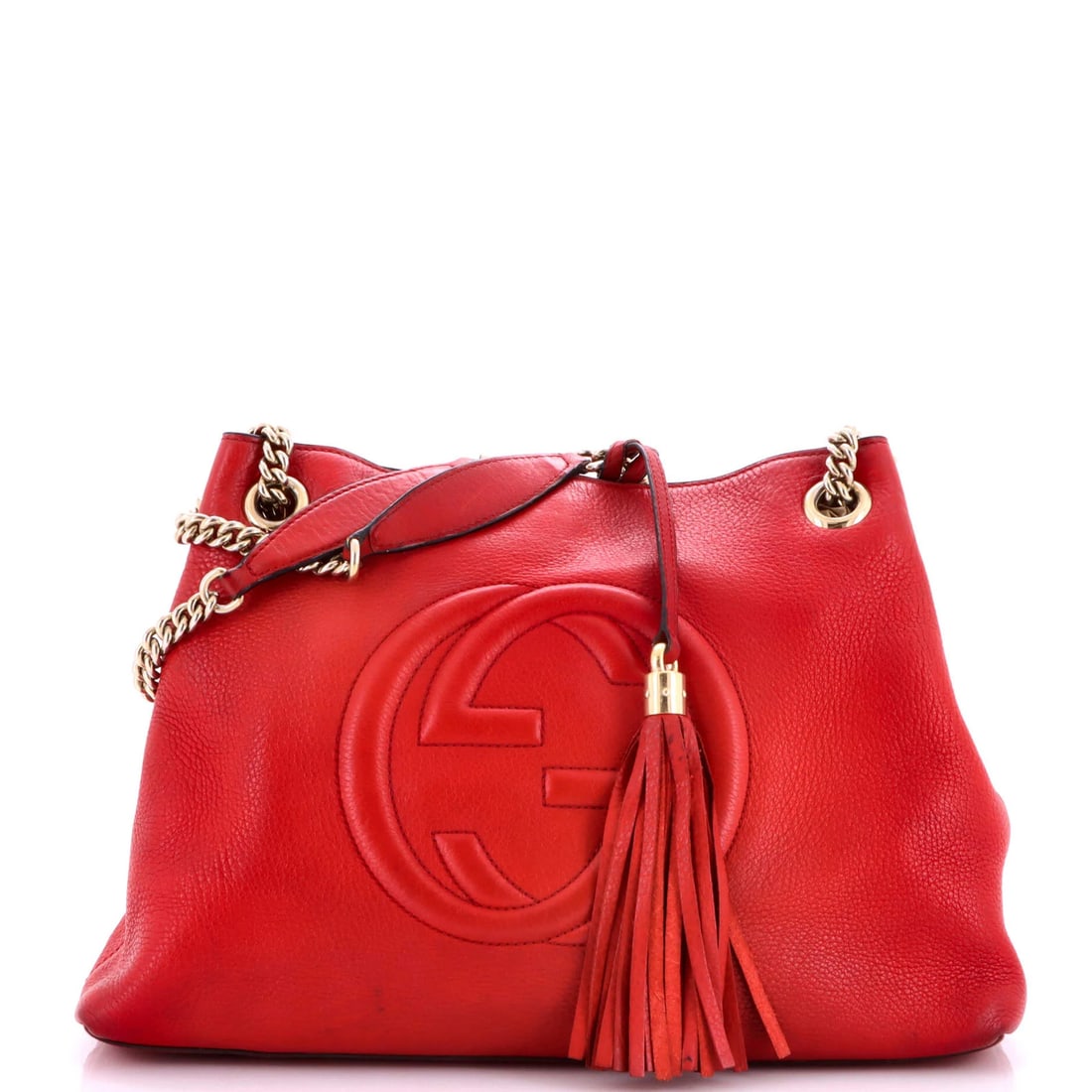 Leather Medium Gucci Bag Strap Chain Soho: Leather Medium Gucci Bag Strap Chain Soho Red leather medium Gucci chain strap Soho shoulder bag with 10" handle drop, 18.5" strap drop, and neutral interior. The exterior features scuffs, creases,