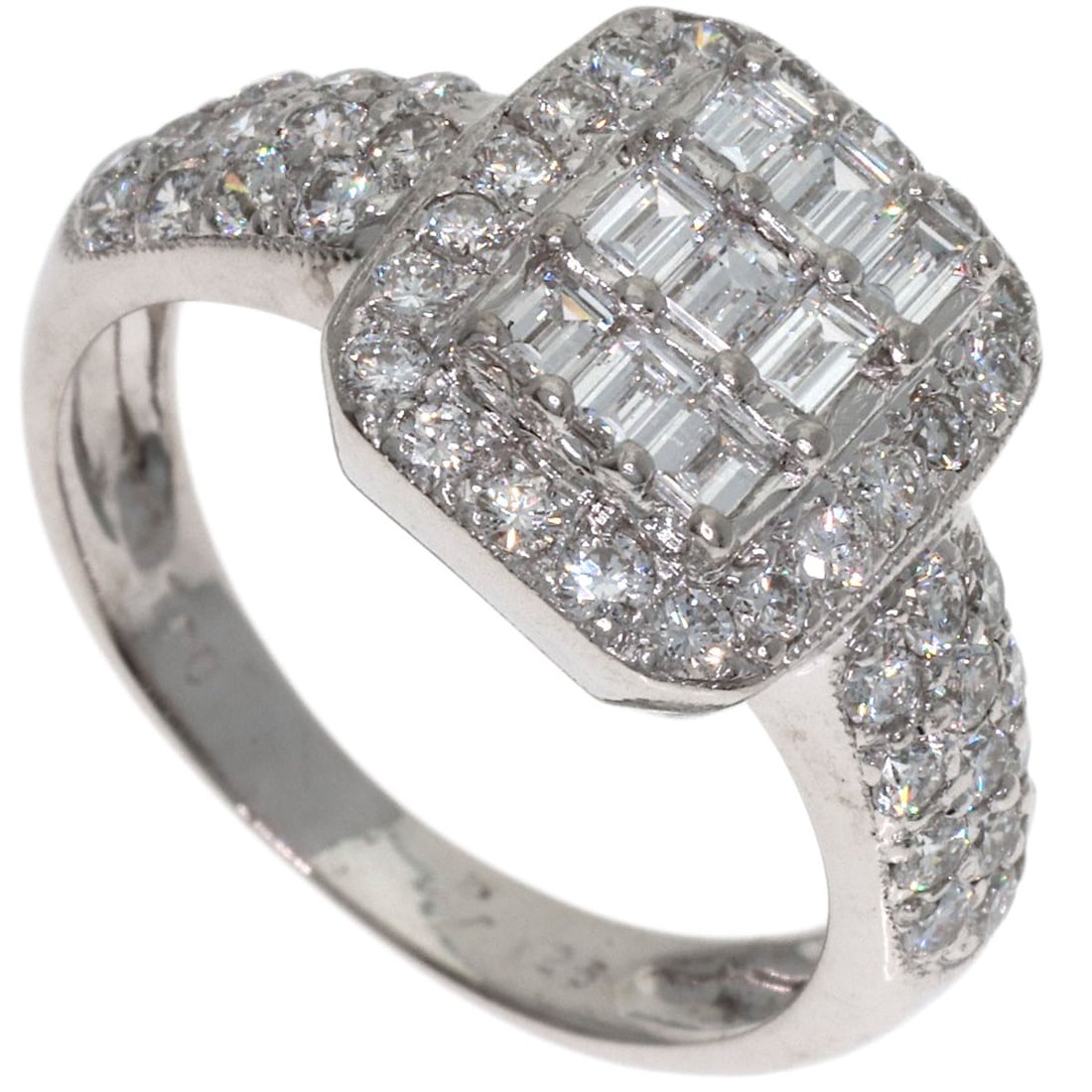 K18 White Gold Diamond Ring Ponte Vecchio: K18 White Gold Diamond Ring Ponte Vecchio K18 White Gold Diamond Ring Ponte Vecchio boasts a striking silver metal exterior, adorned with a 1.26ct D color diamond, showcasing the beauty of K18 white