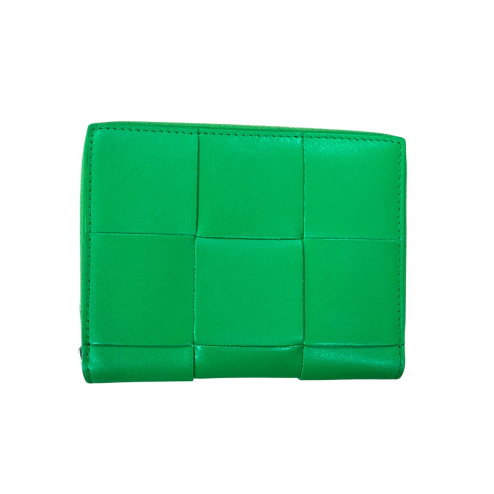 Bottega Veneta Wallet (Bi-Fold) Leather: Bottega Veneta Wallet (Bi-Fold) Leather Bottega Veneta's bi-fold wallet is crafted from rich calfskin leather, featuring a striking green hue. The wallet's sleek design and zipper closure make it a