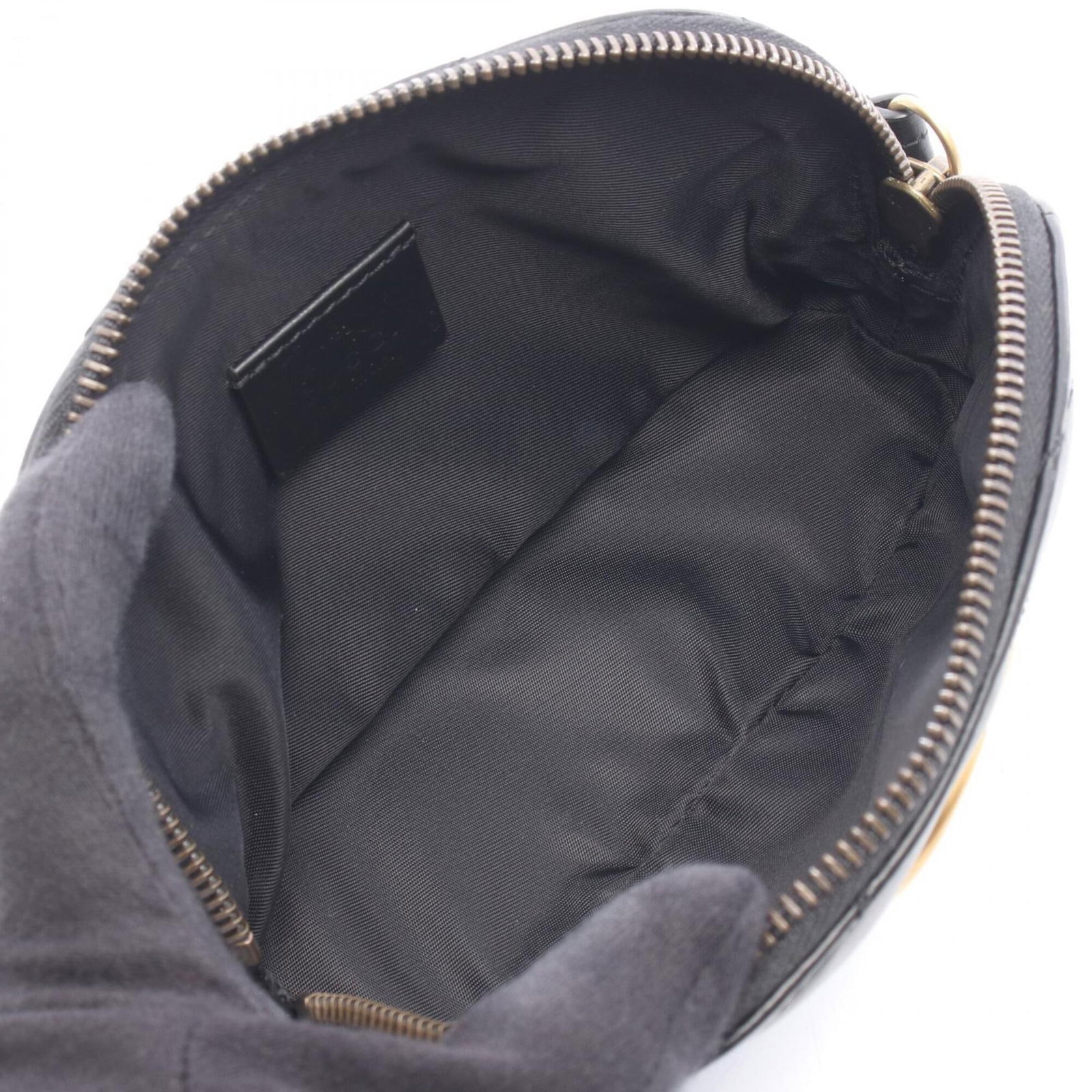 Gucci Pouch Leather - 3