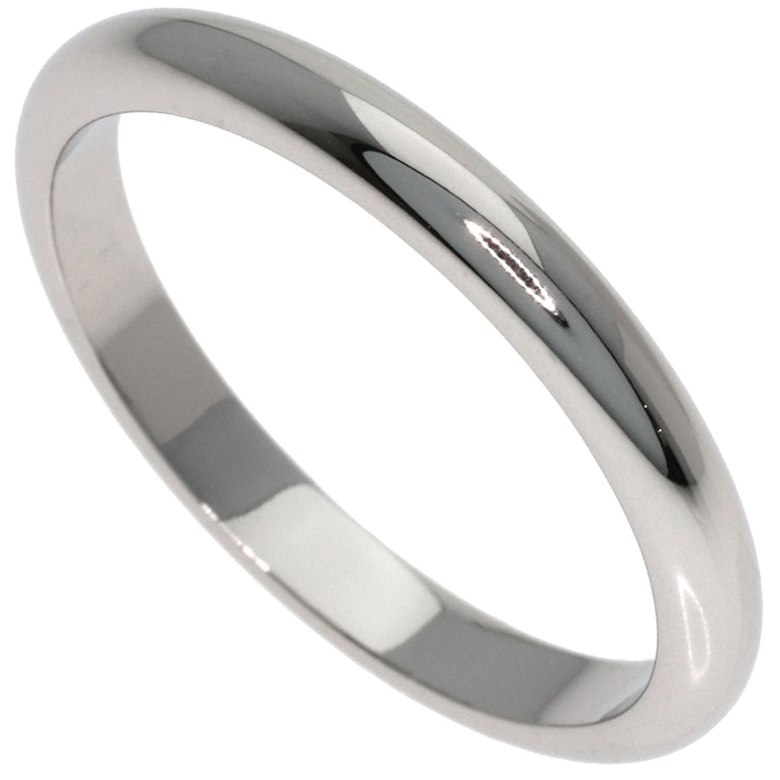 Pt950 Platinum Bvlgari Ring: Pt950 Platinum Bvlgari Ring Pt950 Platinum Bvlgari Ring is a sleek and sophisticated piece crafted from high-quality platinum. The ring features a striking silver finish and a classic ring design,