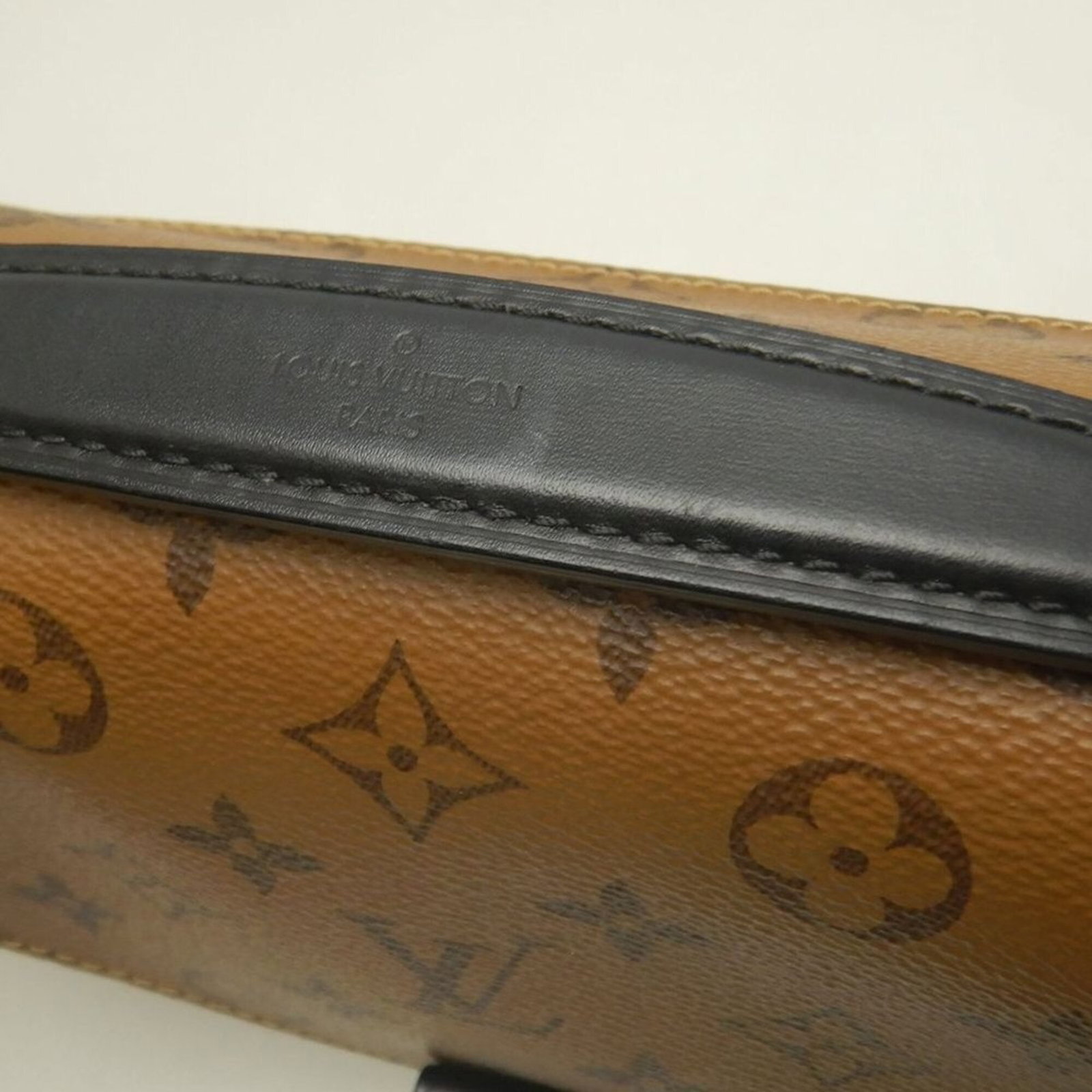 Louis Vuitton Monogram Handbag - 12