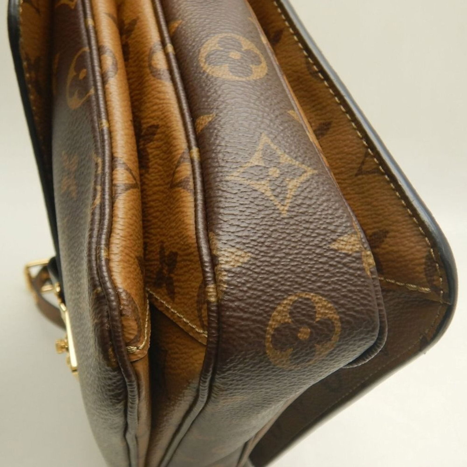 Louis Vuitton Monogram Handbag - 19