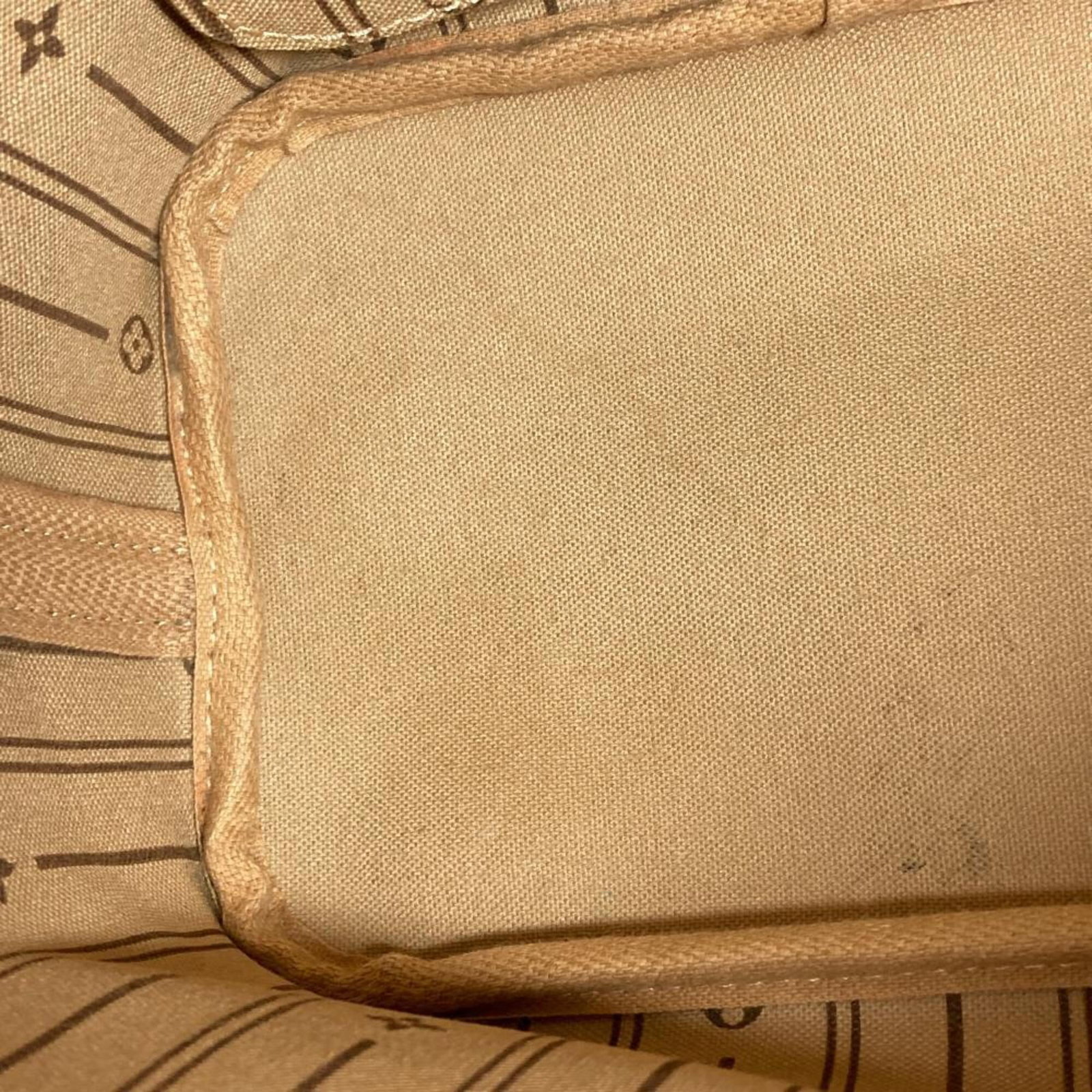 Louis Vuitton Monogram Tote - 6