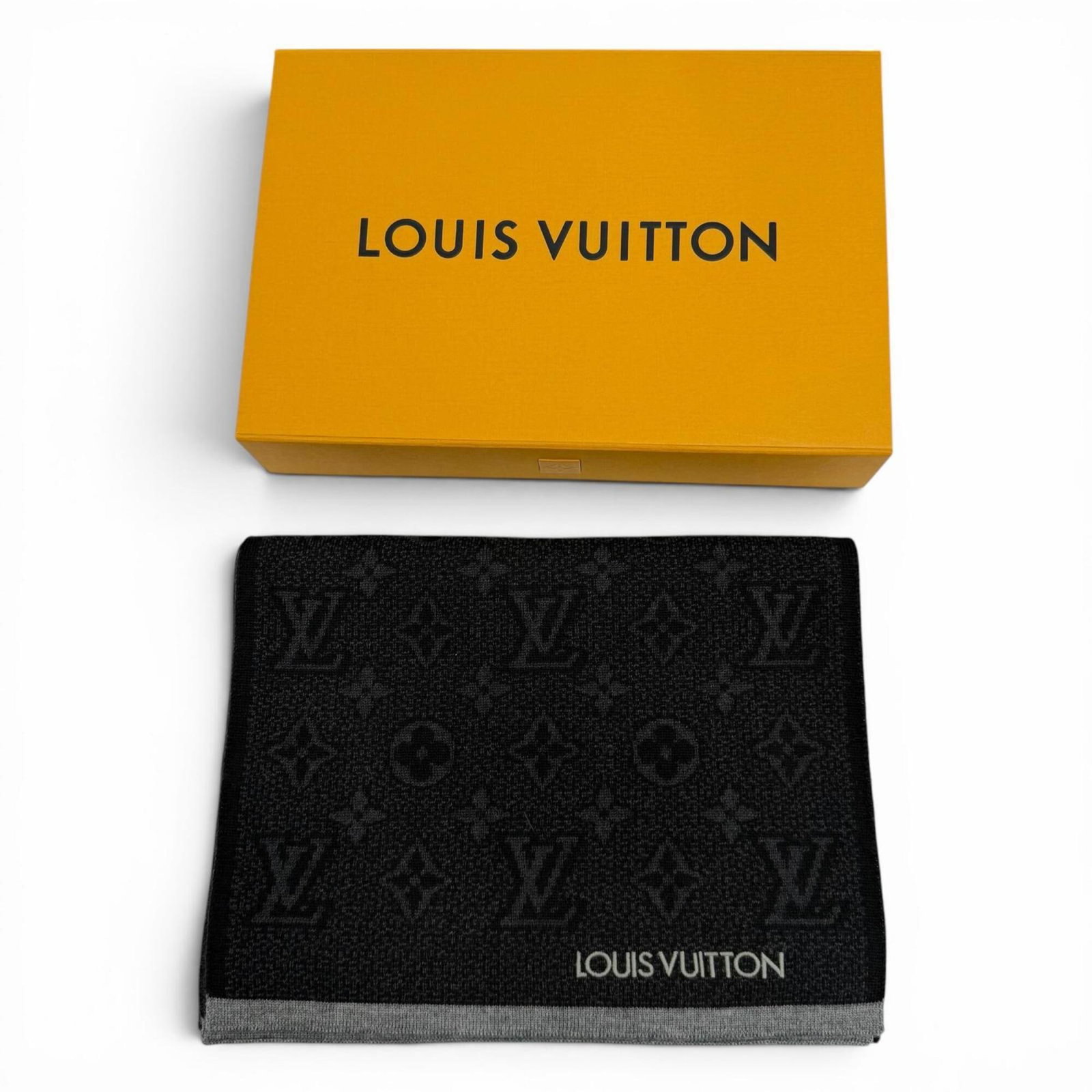 Louis Vuitton Stole Wool - 2