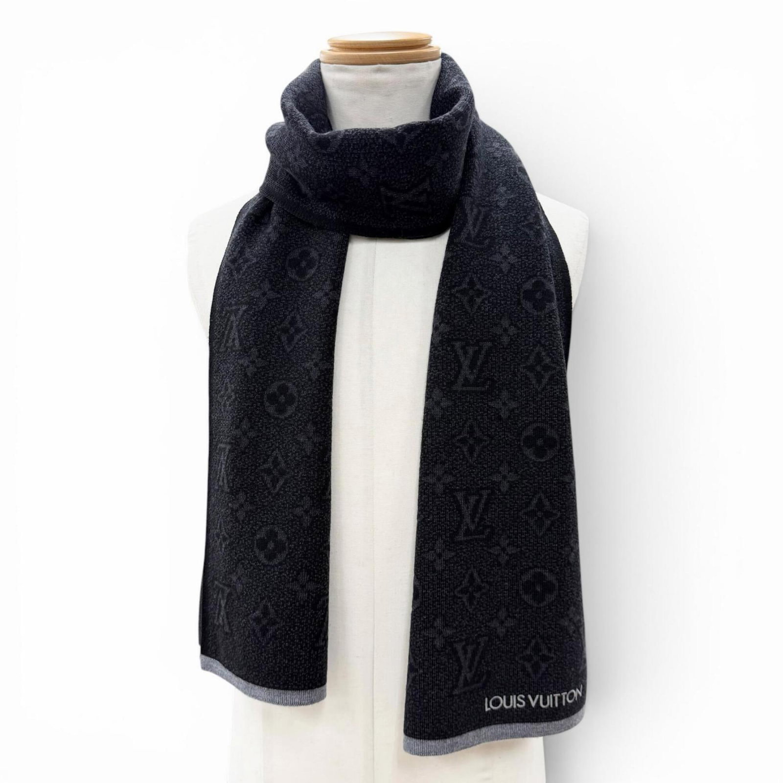 Louis Vuitton Stole Wool - 3