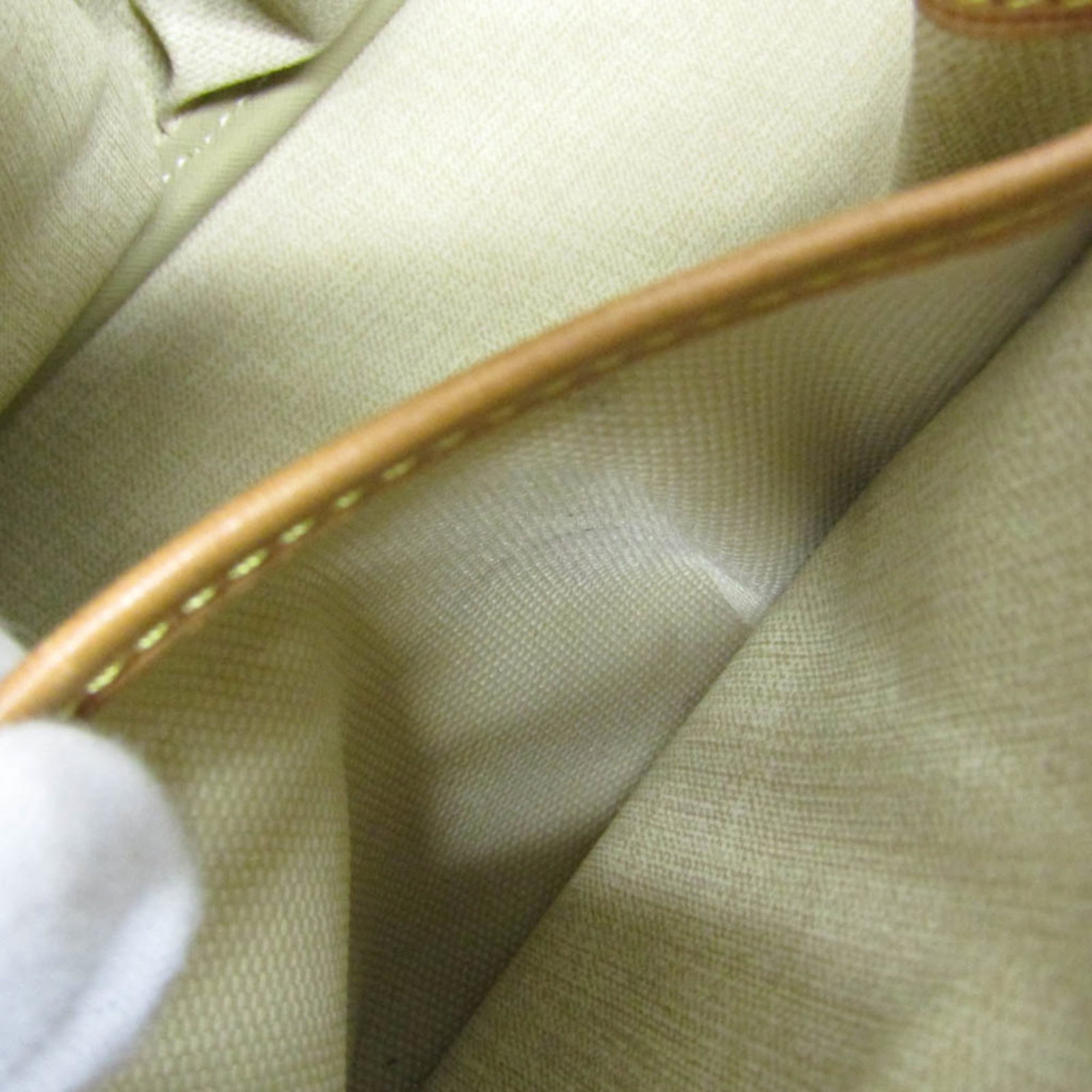 Louis Vuitton Monogram Handbag - 14
