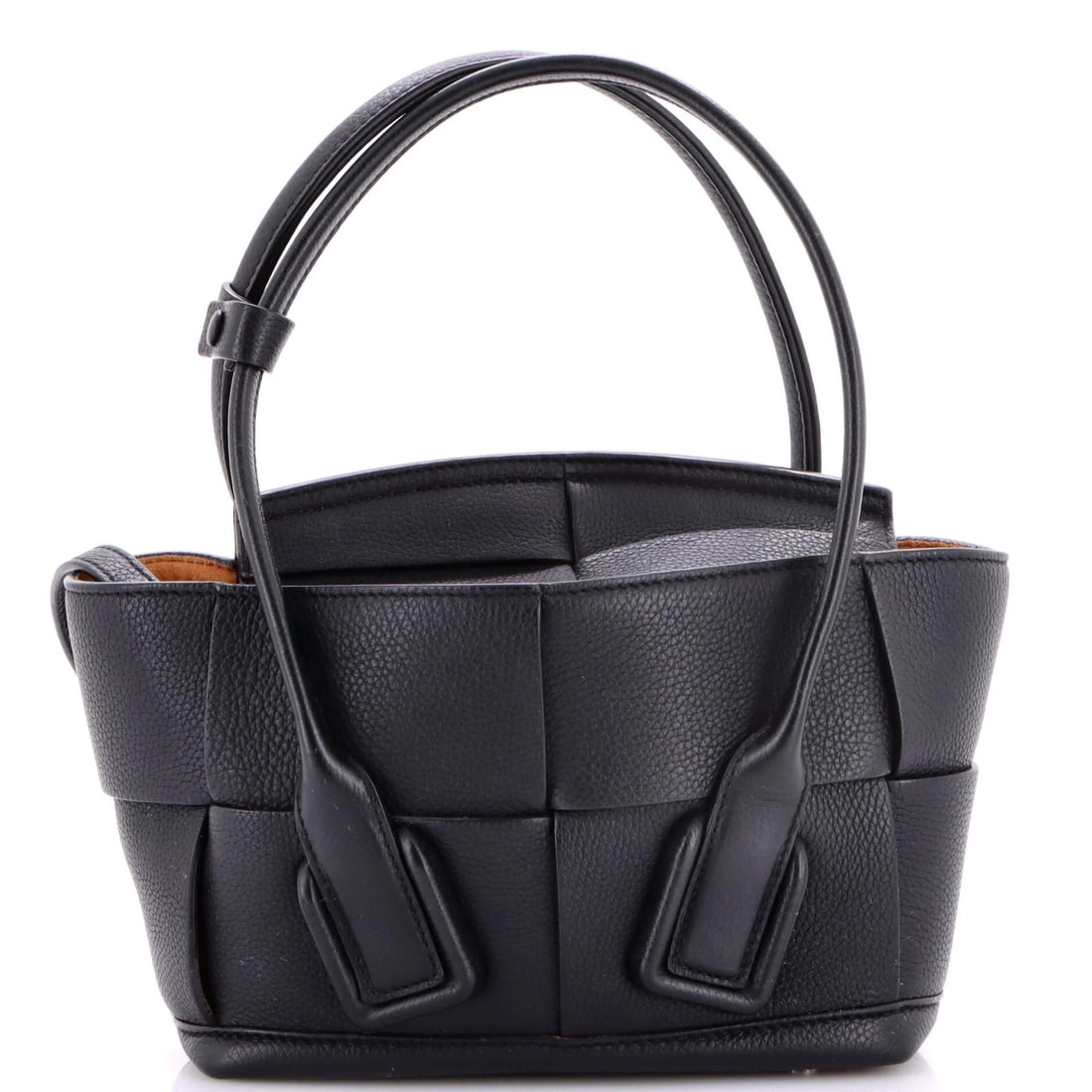 Veneta Arco Intrecciato Leather Small Maxi Bag Bottega: Veneta Arco Intrecciato Leather Small Maxi Bag Bottega Bottega Veneta's Arco Intrecciato Leather Small Maxi Bag is a statement piece featuring a timeless design and intricate interwoven leather