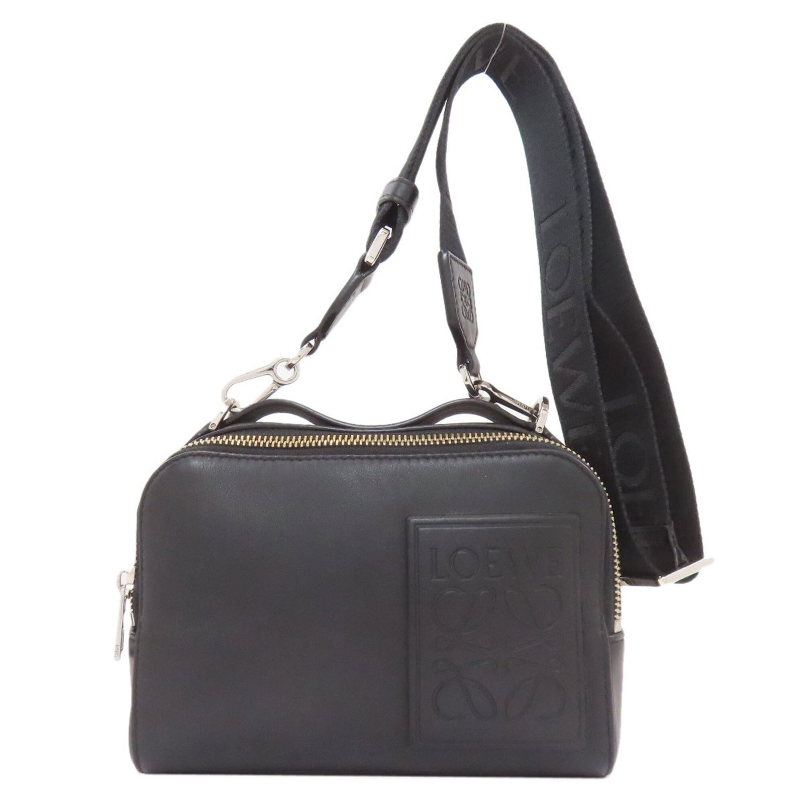 Shoulder Bag Leather: Shoulder Bag Leather Item Specifics: Brand: Loewe Type: Shoulder bag Material: Leather Leather/Fur Type: Calfskin Color: Black Gender: Women Size (HxWxD): 13cm x 17.5cm x 7cm / 5.11'' x 6.88'' x 2.75'