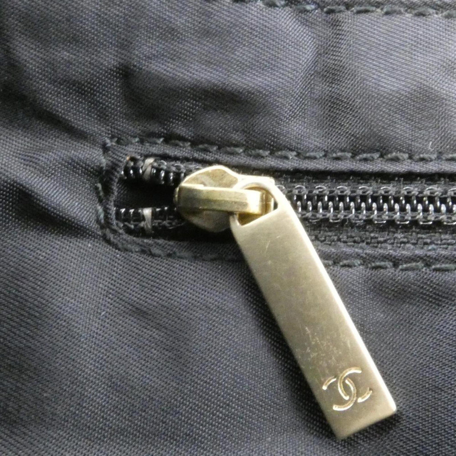 Nylon Handbag Chanel - 8