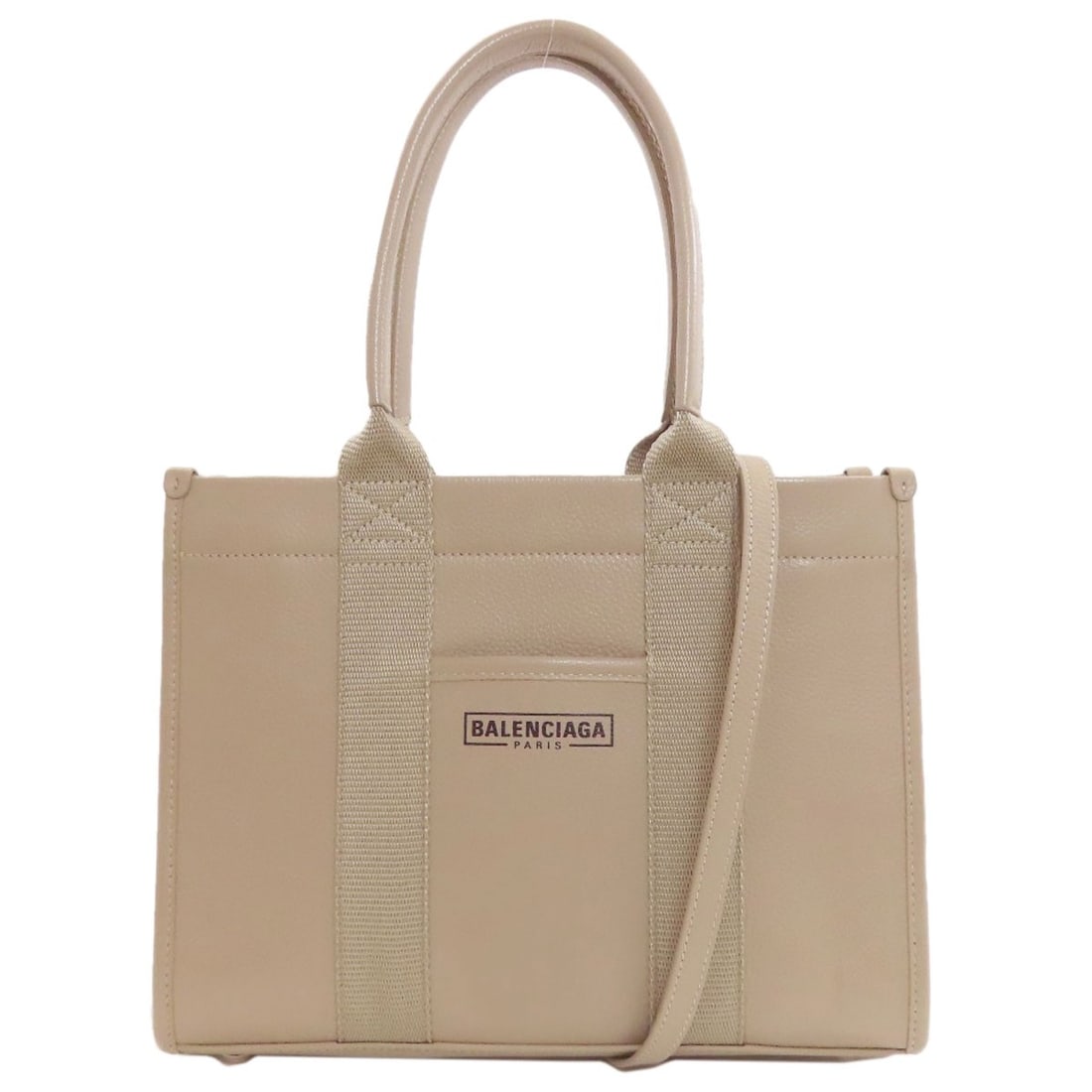 Calf Handbag 2Way Hardware Balenciaga 671402: Calf Handbag 2Way Hardware Balenciaga 671402 The Balenciaga Calf Handbag features a beige exterior made from high-quality calf material, showcasing a classic 2-way hardware design. This stylish