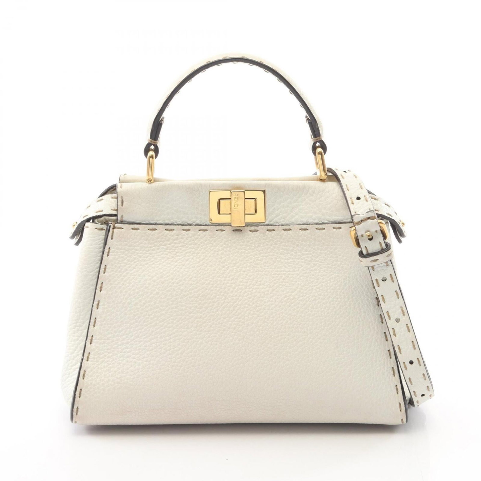Handbag Leather Fendi: Handbag Leather Fendi White leather Fendi handbag with a classic design, measuring 18cm x 23cm x 11cm. This stylish bag is made from high-quality leather and features a timeless look that will