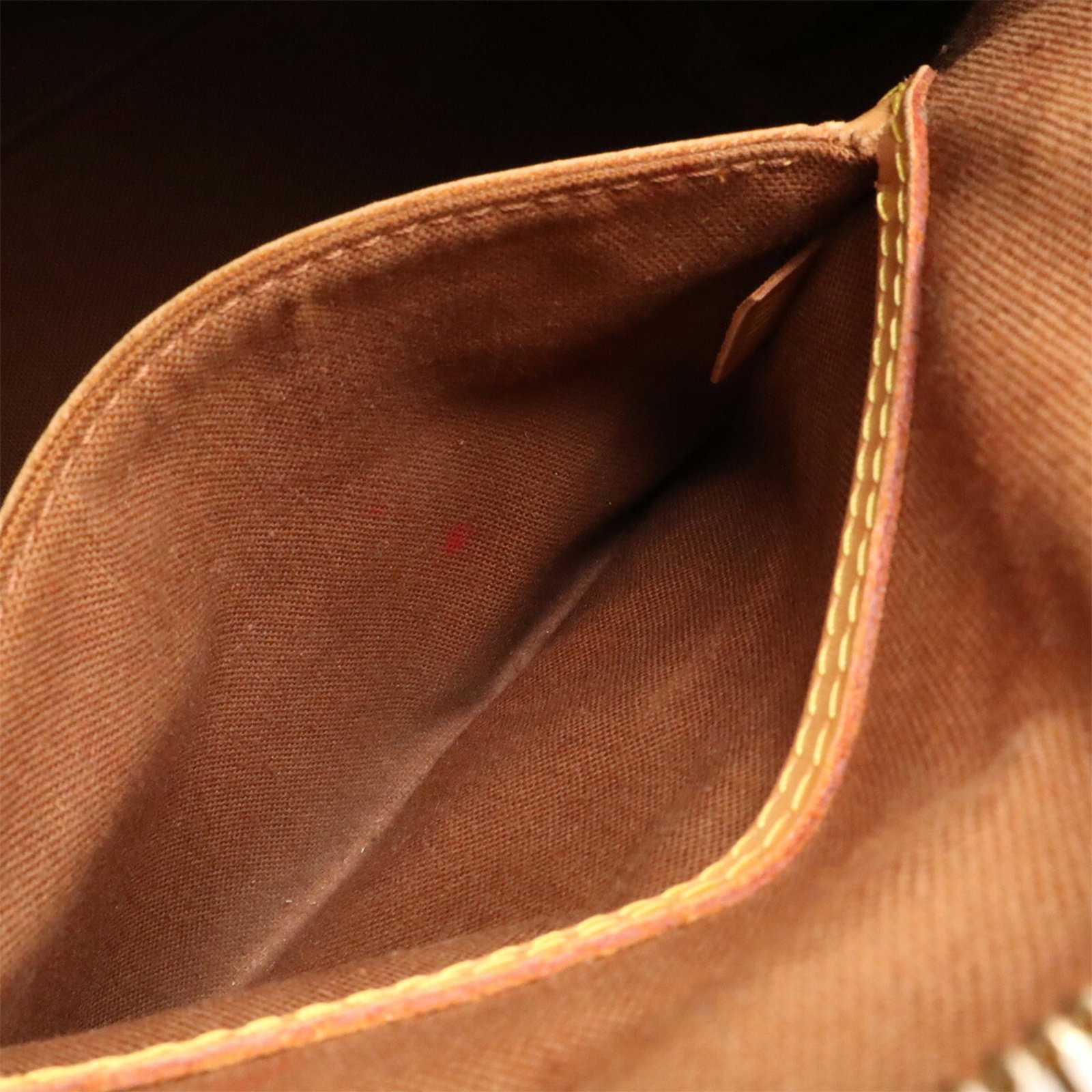 Louis Vuitton Monogram Handbag - 10