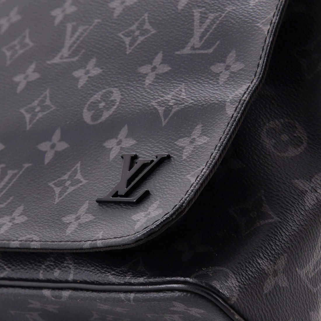 Messenger Bag Louis Vuitton Monogram Eclipse Canvas - 6