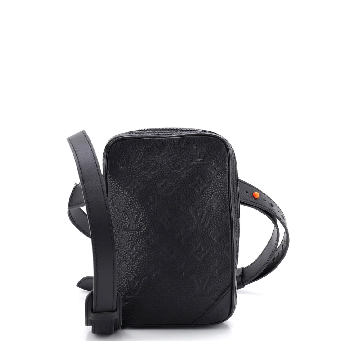 Utility Bag Monogram Taurillon Leather Side Louis Vuitton: Utility Bag Monogram Taurillon Leather Side Louis Vuitton Black Monogram Taurillon Leather Side Utility Bag from Louis Vuitton, featuring a classic design with a signature monogram pattern, and a dura