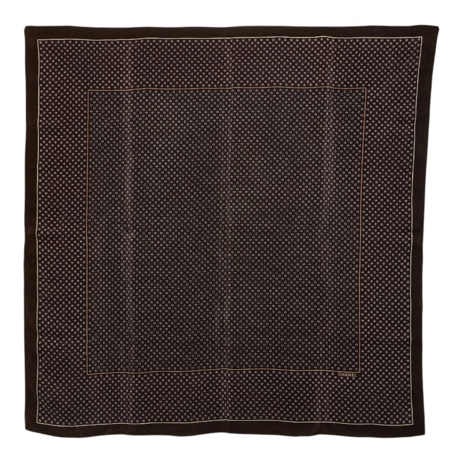 Silk Scarf Chanel: Silk Scarf Chanel Silk Scarf in Brown from Chanel features a classic 82cm x 82cm design, crafted from high-quality silk. This timeless accessory is a staple in any wardrobe, perfect for adding a