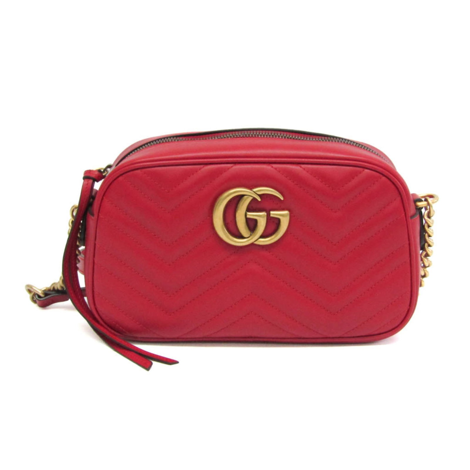 Shoulder Bag Leather: Shoulder Bag Leather Small, stylish Gucci GG Marmont Camera Bag in vibrant red leather, featuring a sleek zipper closure and open pocket for added convenience. Measuring 14cm x 24cm x 7cm, this compac